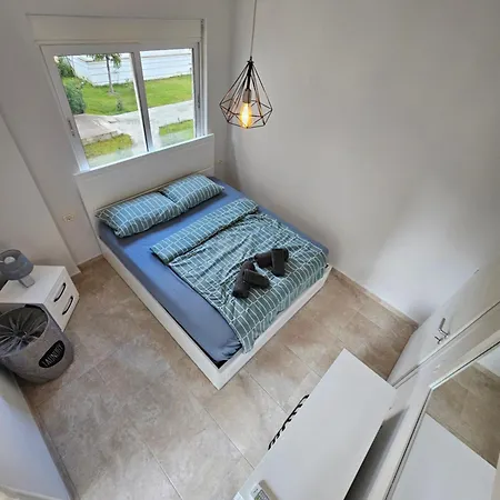 Cozy Beach-apartments Qerret 2 *