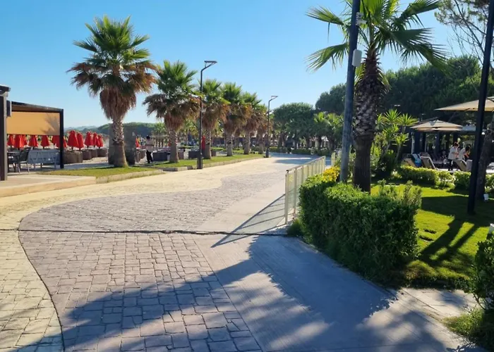 Apartman Cozy Beach-apartments Qerret 2 *